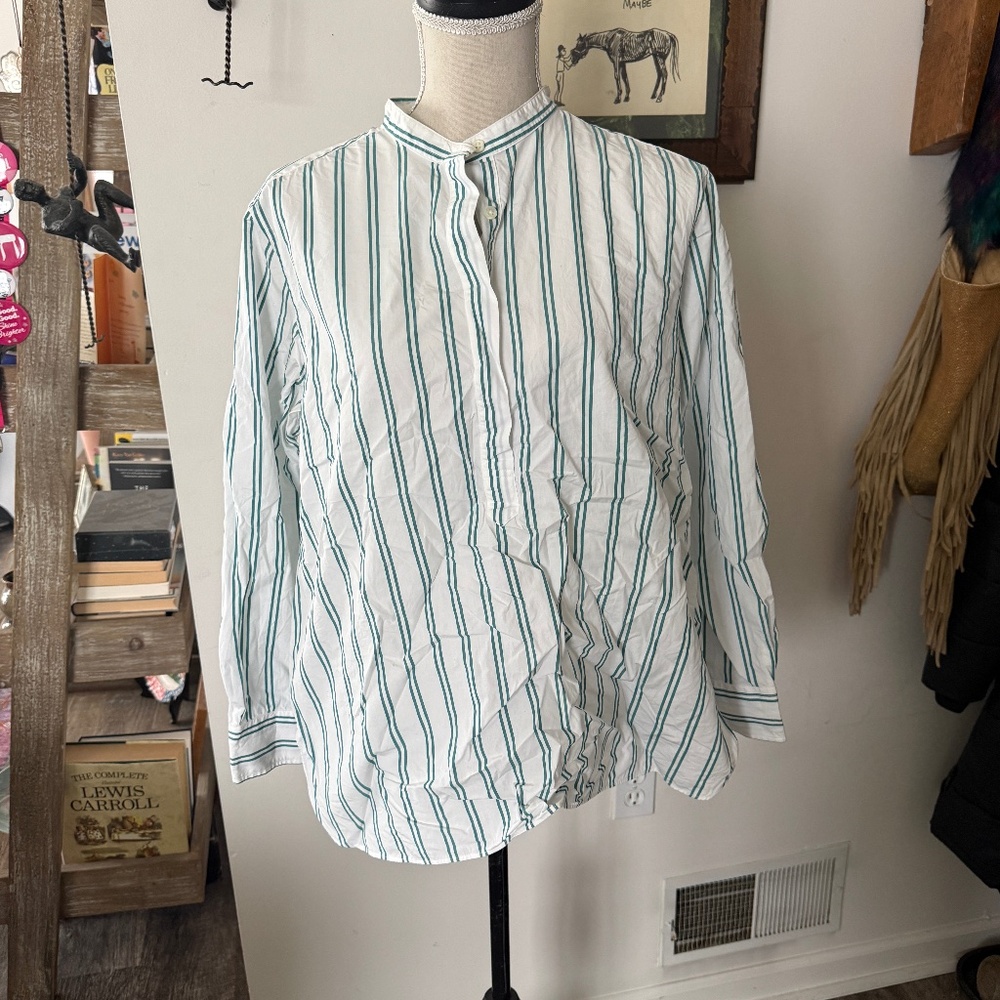 ANN MASHBURN Green & White Button M